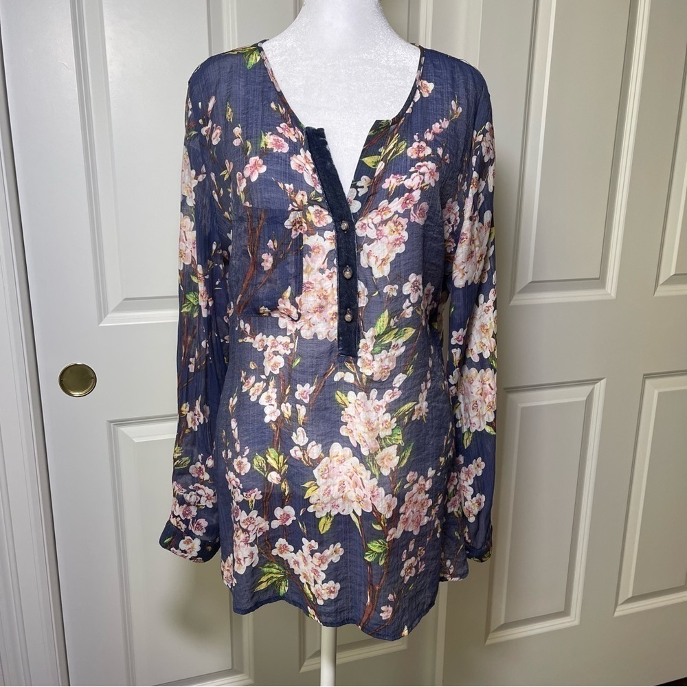 Soft Surroundings Adele Cherry Blossom Tunic Top V-Neck Long Sleeve Navy Blue - Picture 3 of 17